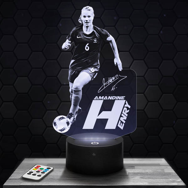 lampe-3d-amandine-henry-football-feminin-600